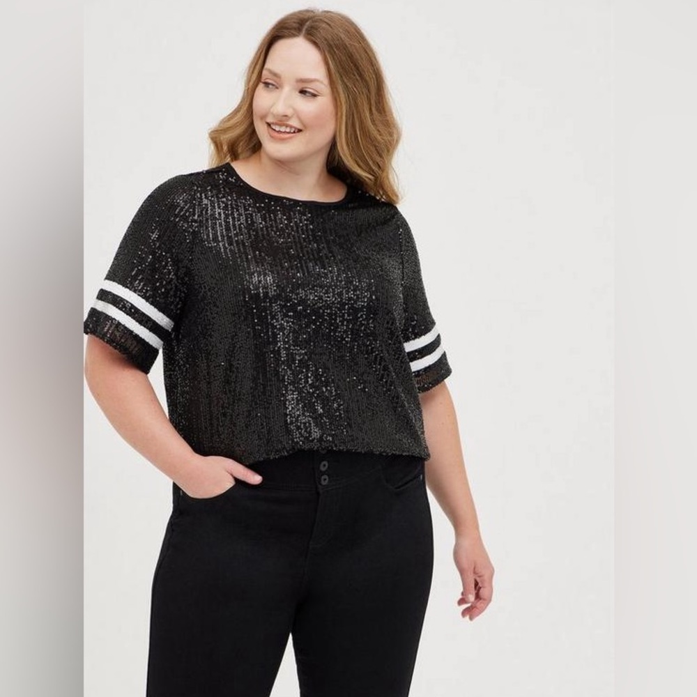 NEW! Torrid Abbey Blouse - Sequin Football Stripe Black. 5X.